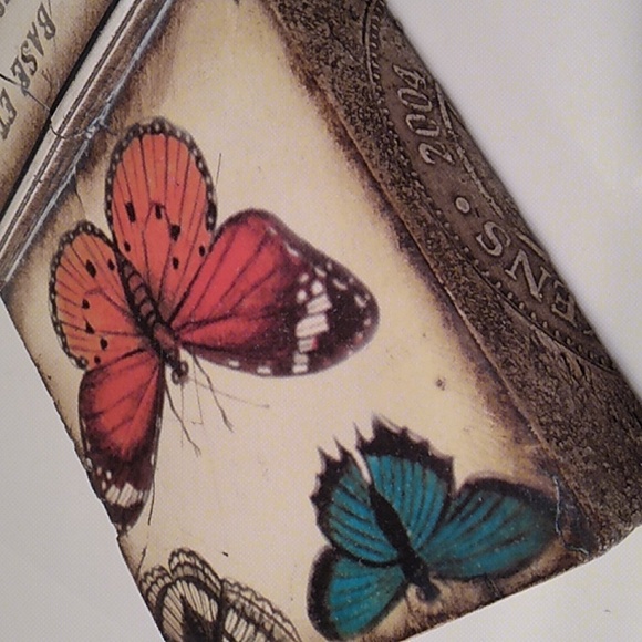 Sid Dickens T-139 "Butterflies" *Rare & Retired* - Picture 3 of 9